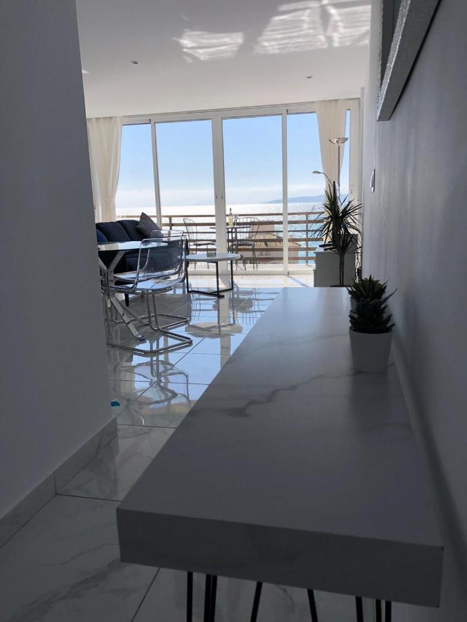 Amazing View Apartment Estepona Puerto المظهر الخارجي الصورة